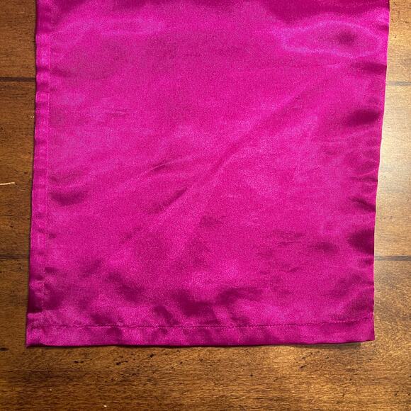 Valerie Stevens 2-Piece Pajama Set Womens Sz M Plum Color Soft Silky 00.1=A0037 - Picture 9 of 15